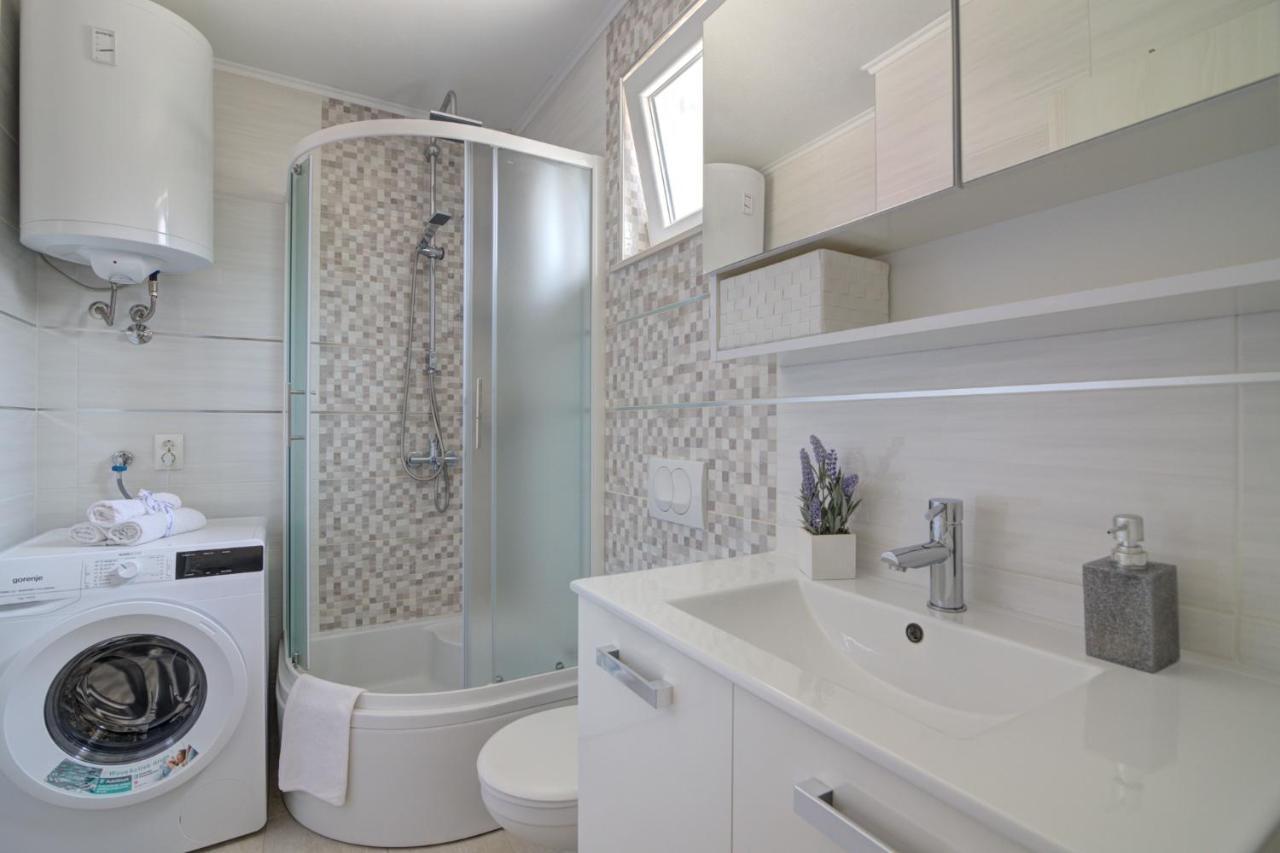 Apartman Luka Sveti Juraj Buitenkant foto